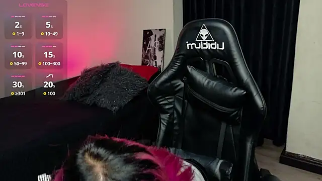 Snapshot of aurora_winslow chatting on 10, 6, 2026 aurora winslow online show from 10, 6, 2026