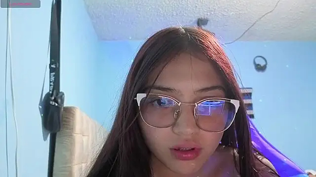 Snapshot of nina_hot59 chatting on 18, 5, 2026 nina hot59 online show from 18, 5, 2026