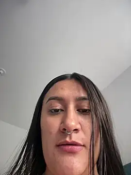 Snapshot of Vyolet_ chatting on 19, 7, 2026 Vyolet online show from 19, 7, 2026