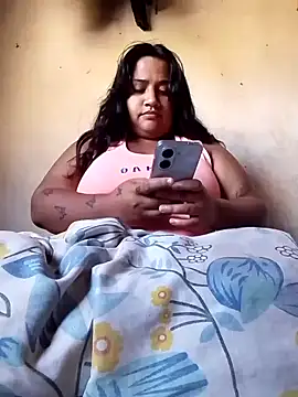 sexy-latina24u online show from 15, 7, 2026