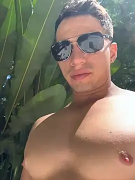 Snapshot of Jamess_White chatting on 24, 6, 2026 Jamess White online show from 24, 6, 2026