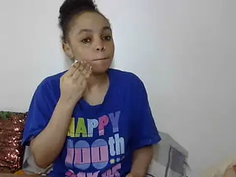 Snapshot of silk_couple1 chatting on 20, 6, 2026 silk couple1 online show from 20, 6, 2026