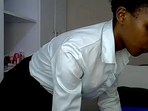 Snapshot of Sexycarll9 chatting on 3, 7, 2026 Sexycarll9 online show from 3, 7, 2026