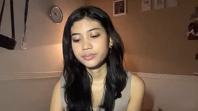 AllisonLundrigan online show from 18, 5, 2026