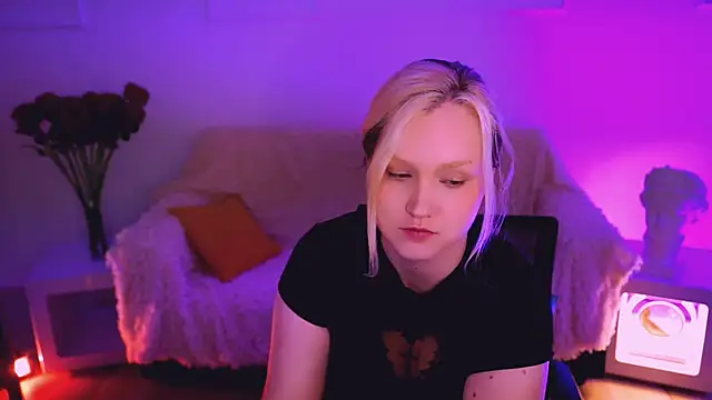 ViolettWoods online show from 23, 6, 2026