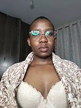 Snapshot of Miss-Temptasion chatting on 18, 5, 2026 Miss-Temptasion online show from 18, 5, 2026