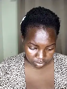 Snapshot of thickbeb chatting on 22, 5, 2026 thickbeb online show from 22, 5, 2026
