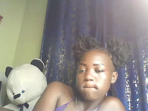 Snapshot of hot_chocolate222 chatting on 29, 5, 2026 hot chocolate222 online show from 29, 5, 2026