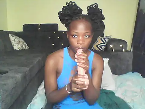 Snapshot of hot_chocolate222 chatting on 4, 6, 2026 hot chocolate222 online show from 4, 6, 2026