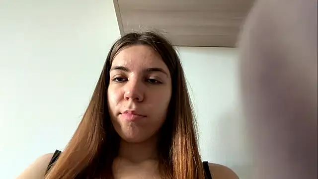 LaurindaStalford online show from 27, 5, 2026