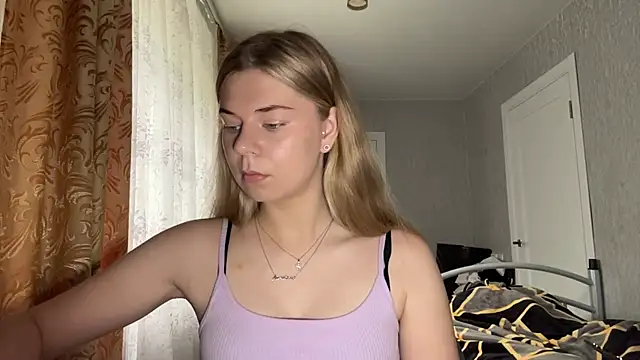 HoneysPiee online show from 25, 6, 2026
