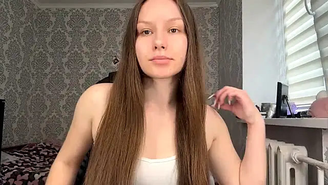Snapshot of ShaylaChong chatting on 18, 6, 2026 ShaylaChong online show from 18, 6, 2026