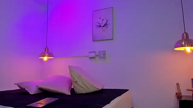 Kimberlyy- online show from 5, 6, 2026