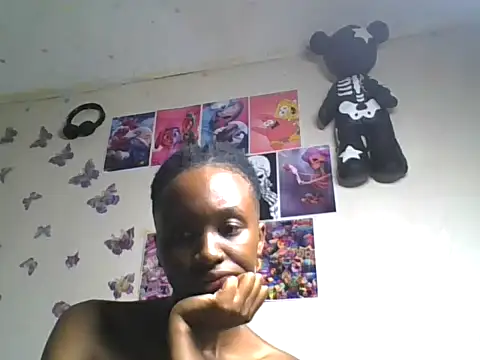 Snapshot of loversoncam chatting on 9, 6, 2026 loversoncam online show from 9, 6, 2026
