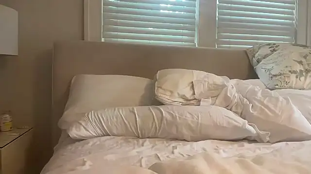 prankcaller online show from 24, 7, 2026