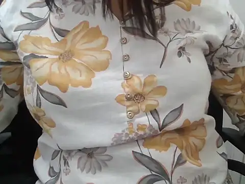 Snapshot of Rasleen_ chatting on 27, 5, 2026 Rasleen online show from 27, 5, 2026