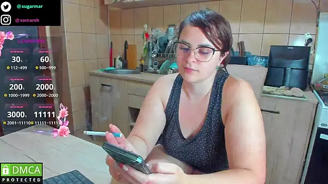 Snapshot of xmarshax chatting on 3, 11, 2025 xmarshax online show from 3, 11, 2025