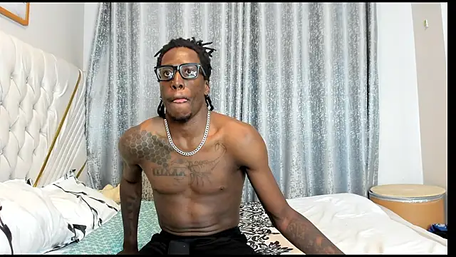 Charlies Angelz online show from 29, 6, 2026