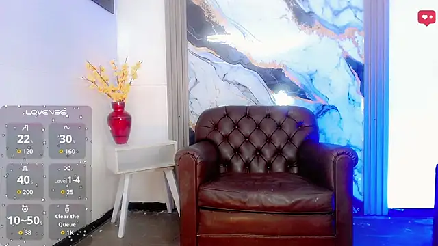 Snapshot of Vela_Colucci chatting on 16, 5, 2026 Vela Colucci online show from 16, 5, 2026