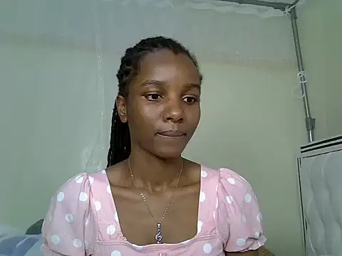 Snapshot of Sexy_vylsa chatting on 27, 5, 2026 Sexy vylsa online show from 27, 5, 2026
