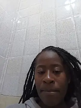 Snapshot of queenbabi chatting on 21, 5, 2026 queenbabi online show from 21, 5, 2026