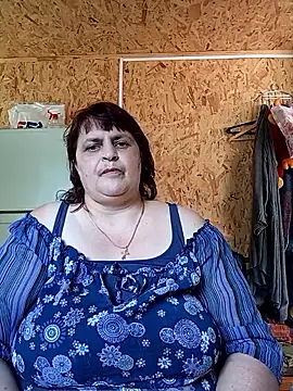 Snapshot of LisichkaOksana chatting on 27, 6, 2026 LisichkaOksana online show from 27, 6, 2026
