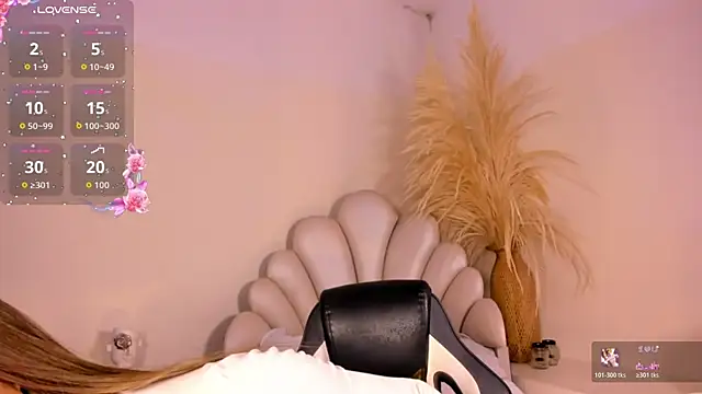 SelenaRogers online show from 20, 6, 2026