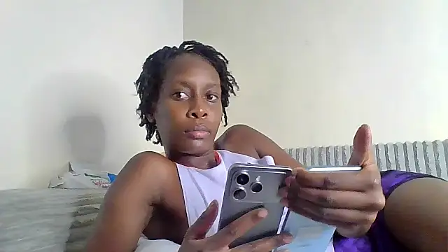 curvypetite online show from 25, 5, 2026