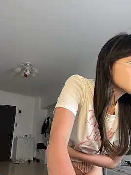 Lina cuteee online show from 21, 5, 2026
