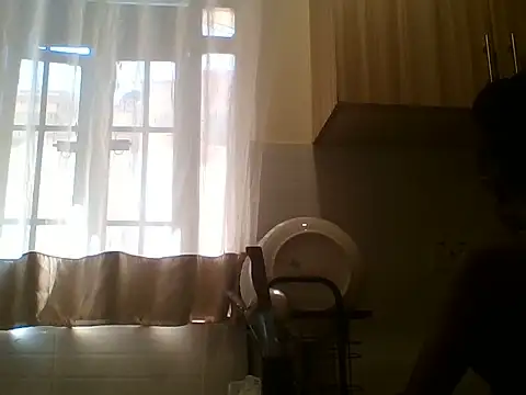 Hotty Luizer online show from 26, 5, 2026