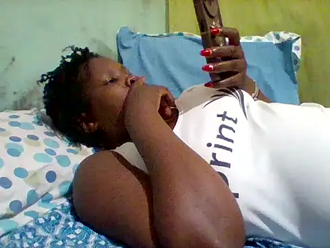 Snapshot of horny_drip chatting on 7, 6, 2026 horny drip online show from 7, 6, 2026