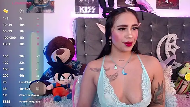 Snapshot of lunabritton chatting on 16, 6, 2026 lunabritton online show from 16, 6, 2026