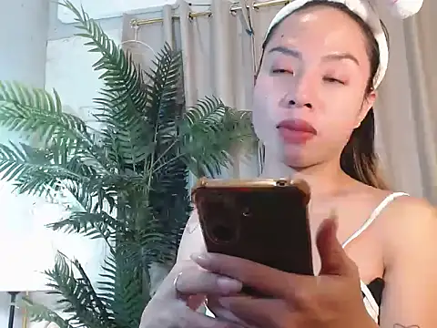 Super Hot BunnyXX online show from 20, 5, 2026