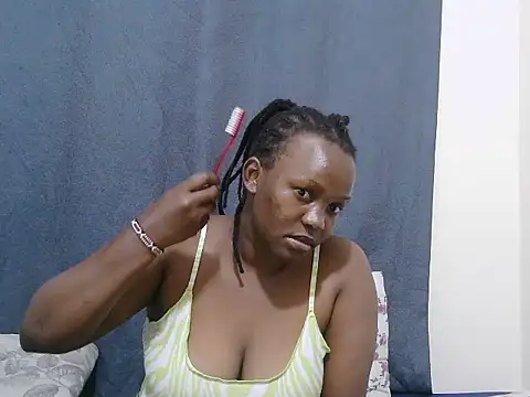 Snapshot of Cute_lyn chatting on 28, 6, 2026 Cute lyn online show from 28, 6, 2026