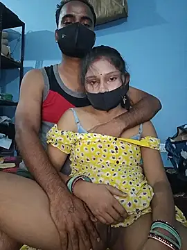 Snapshot of Naughty-Savi chatting on 23, 7, 2026 Naughty-Savi online show from 23, 7, 2026