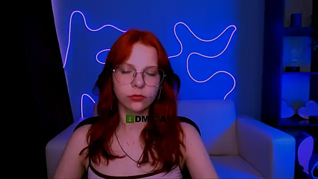 Snapshot of kriss_babyyy chatting on 15, 6, 2026 kriss babyyy online show from 15, 6, 2026