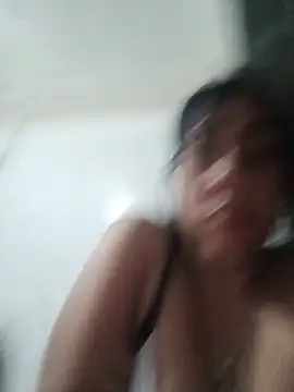 OliviaWilliamm online show from 27, 6, 2026