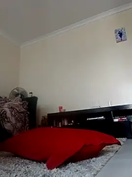 Snapshot of Queeny12 chatting on 16, 7, 2026 Queeny12 online show from 16, 7, 2026