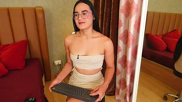 violetazoraya online show from 10, 7, 2026