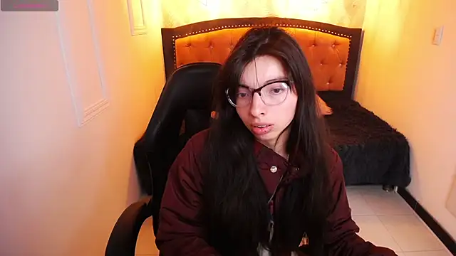 Allyshon  online show from 25, 6, 2026