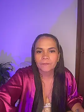 NoahJade online show from 10, 6, 2026