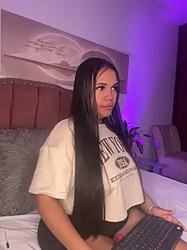 NoahJade online show from 24, 6, 2026