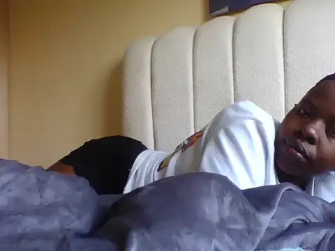 Snapshot of Tehiller chatting on 19, 5, 2026 Tehiller online show from 19, 5, 2026