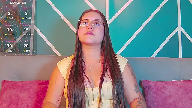 Snapshot of Lia_Avalon chatting on 5, 6, 2026 Lia Avalon online show from 5, 6, 2026
