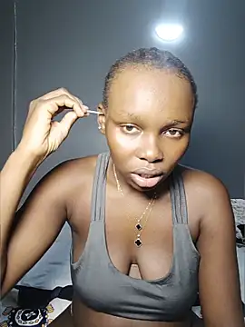 Snapshot of Sexymaurine chatting on 7, 6, 2026 Sexymaurine online show from 7, 6, 2026