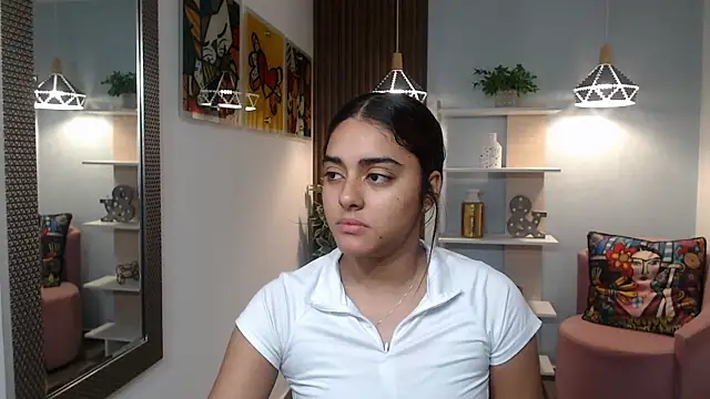 Snapshot of _Lucy_Grey_ chatting on 4, 6, 2026 Lucy Grey online show from 4, 6, 2026