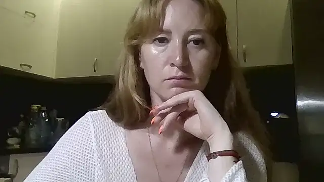 AnissaDolll online show from 11, 6, 2026