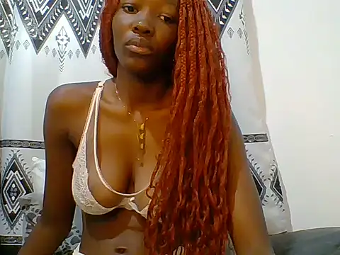 Snapshot of Shania_loveer chatting on 4, 7, 2026 Shania loveer online show from 4, 7, 2026