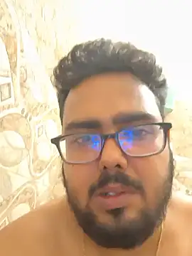 Sexyboyforyou33 online show from 10, 6, 2026