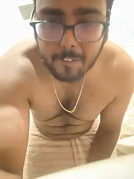 Sexyboyforyou33 online show from 5, 7, 2026